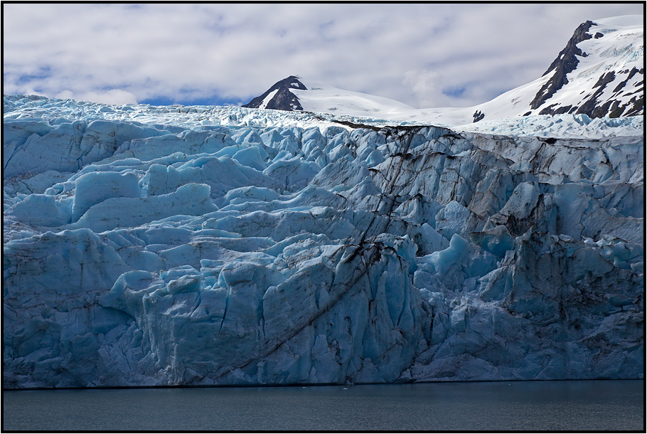 Alaska | icy walls |