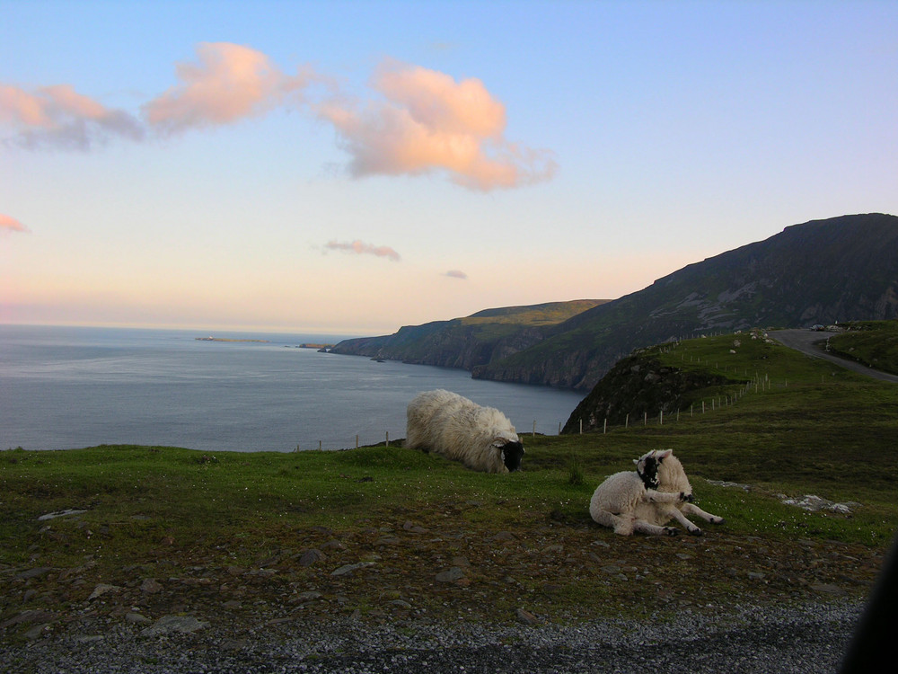 Alba a Slieve League, Irlanda.