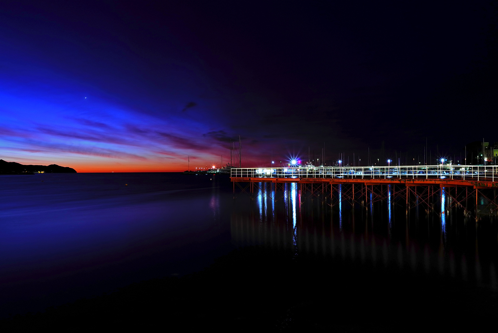 Alba con il Pontile