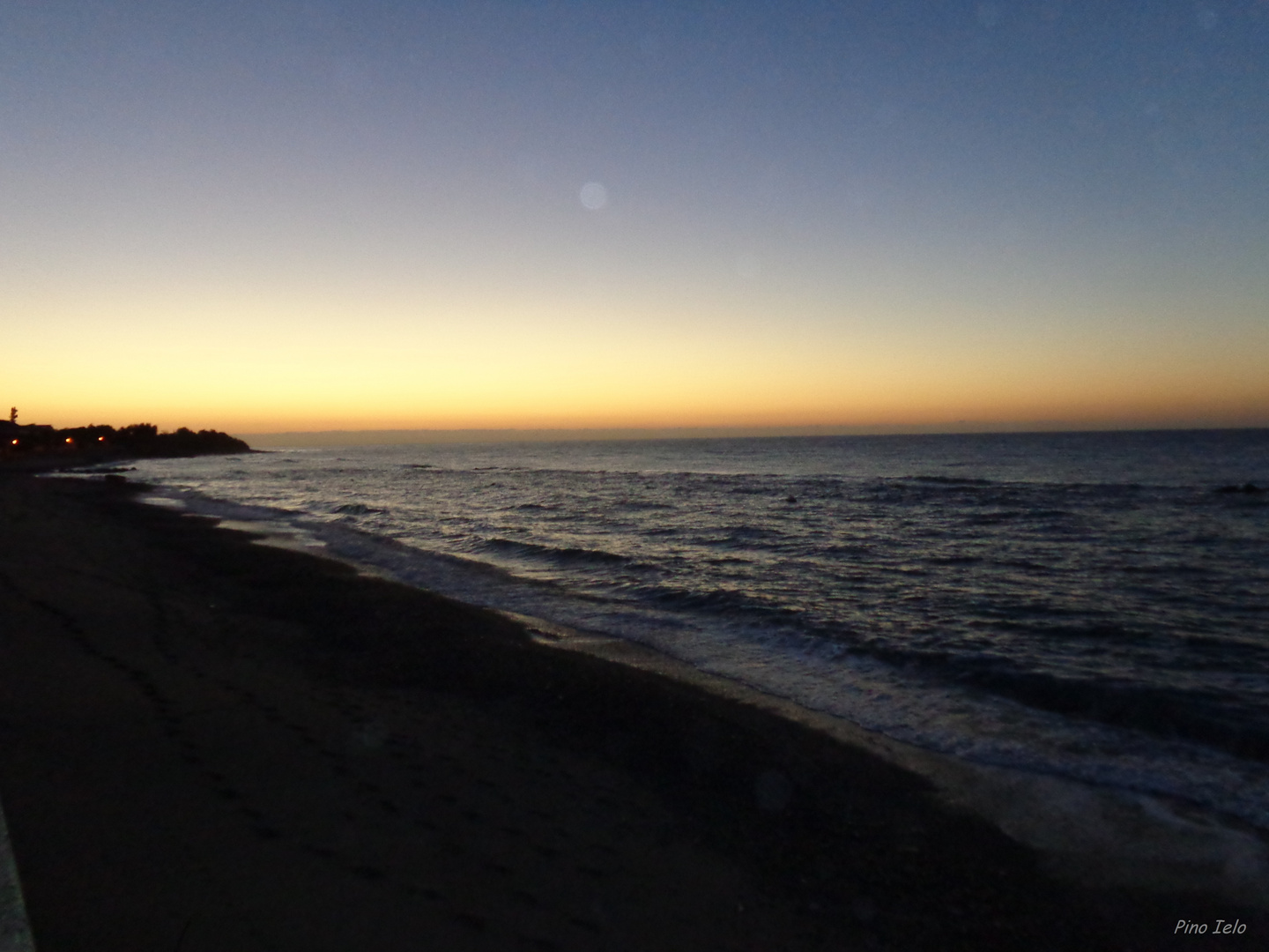 alba di un novembre di qualche anno fa a Palizzi (RC) ore 7,10