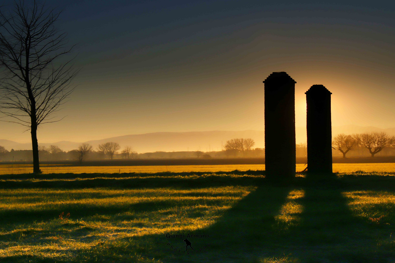 Alba in campagna, Castelceriolo, Alessandria, Piemonte, Italia 