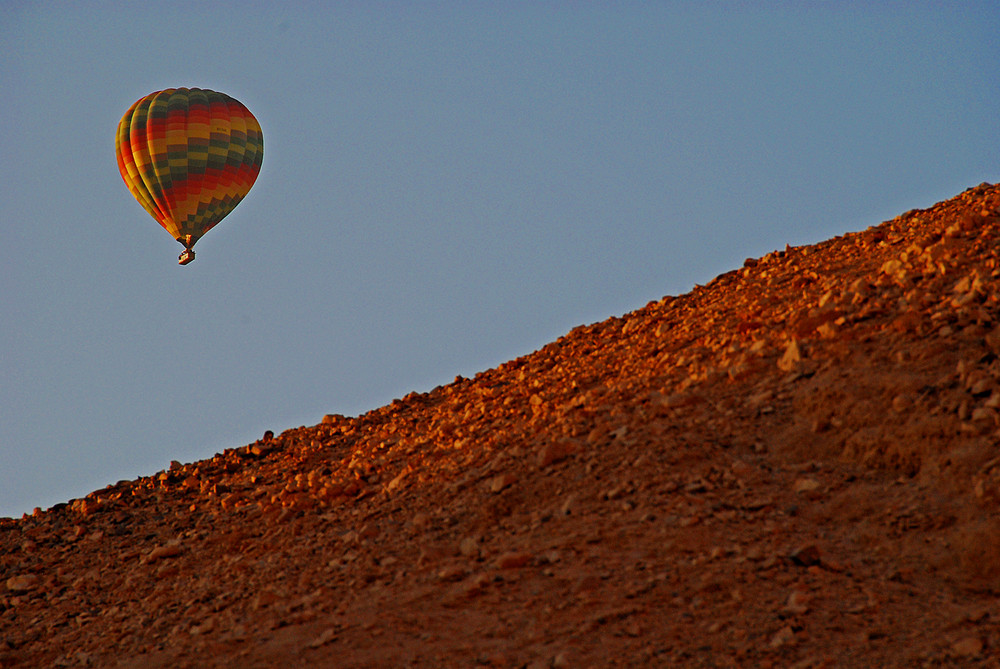 Alba : Mongolfiera