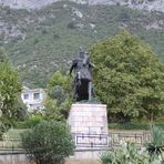 Albanien: Das Denkmal des Nationalhelden Skanderbeg in Kruja