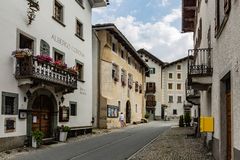 Albergo Corona und Rathaus...