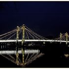 Albert Bridge in London bei Nacht