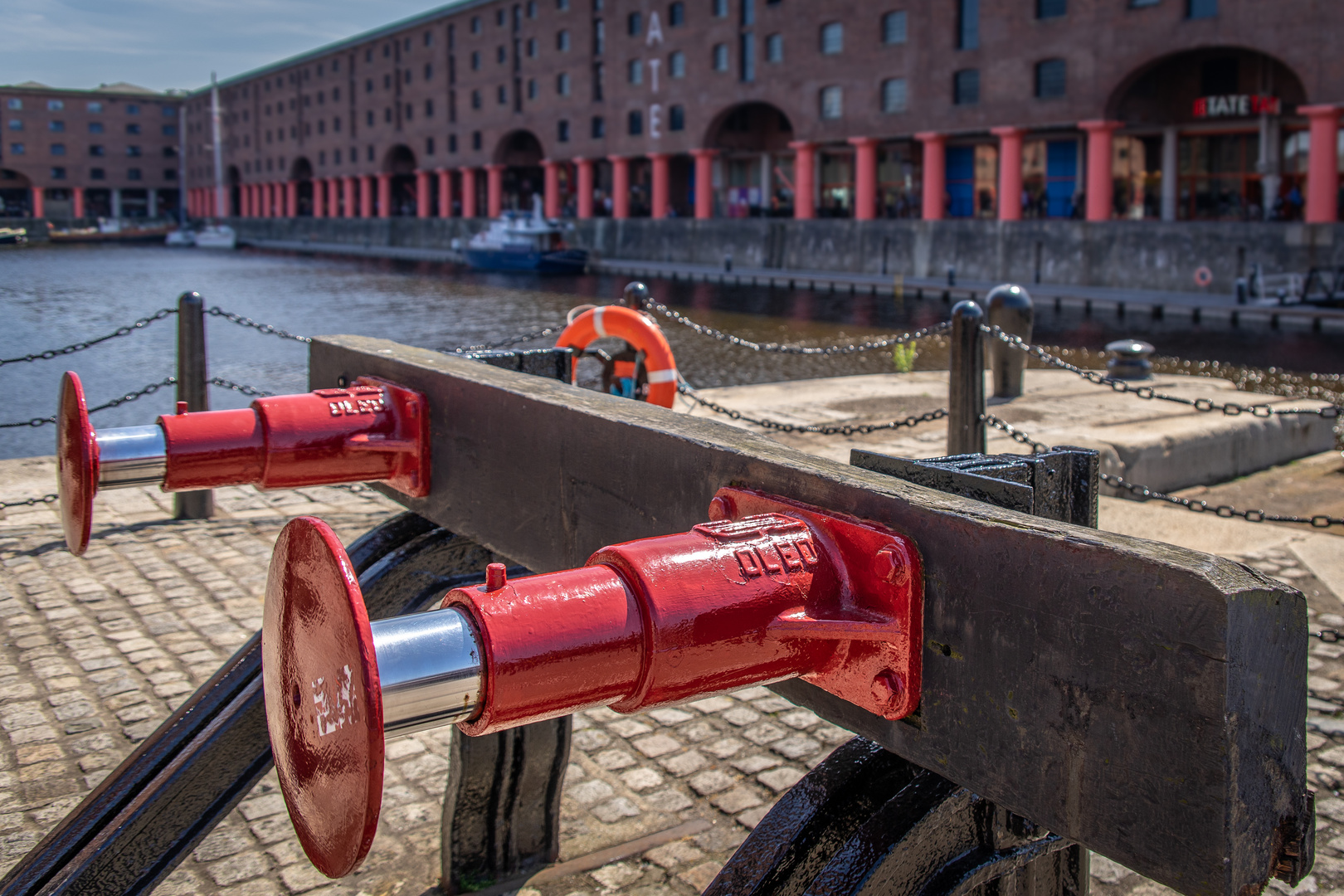 Albert-Dock II - Liverpool/England