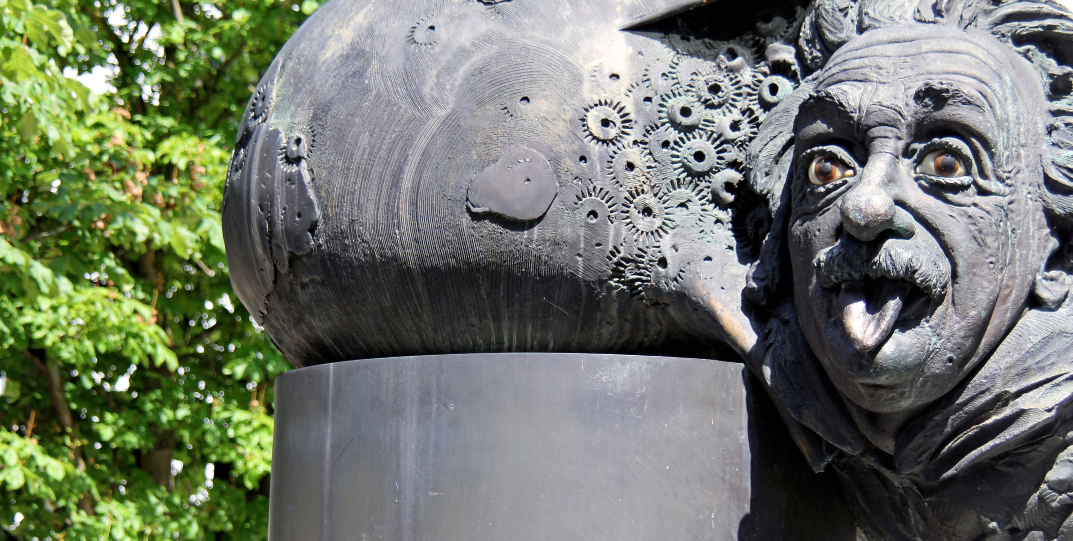 Albert Einstein Statue in Ulm