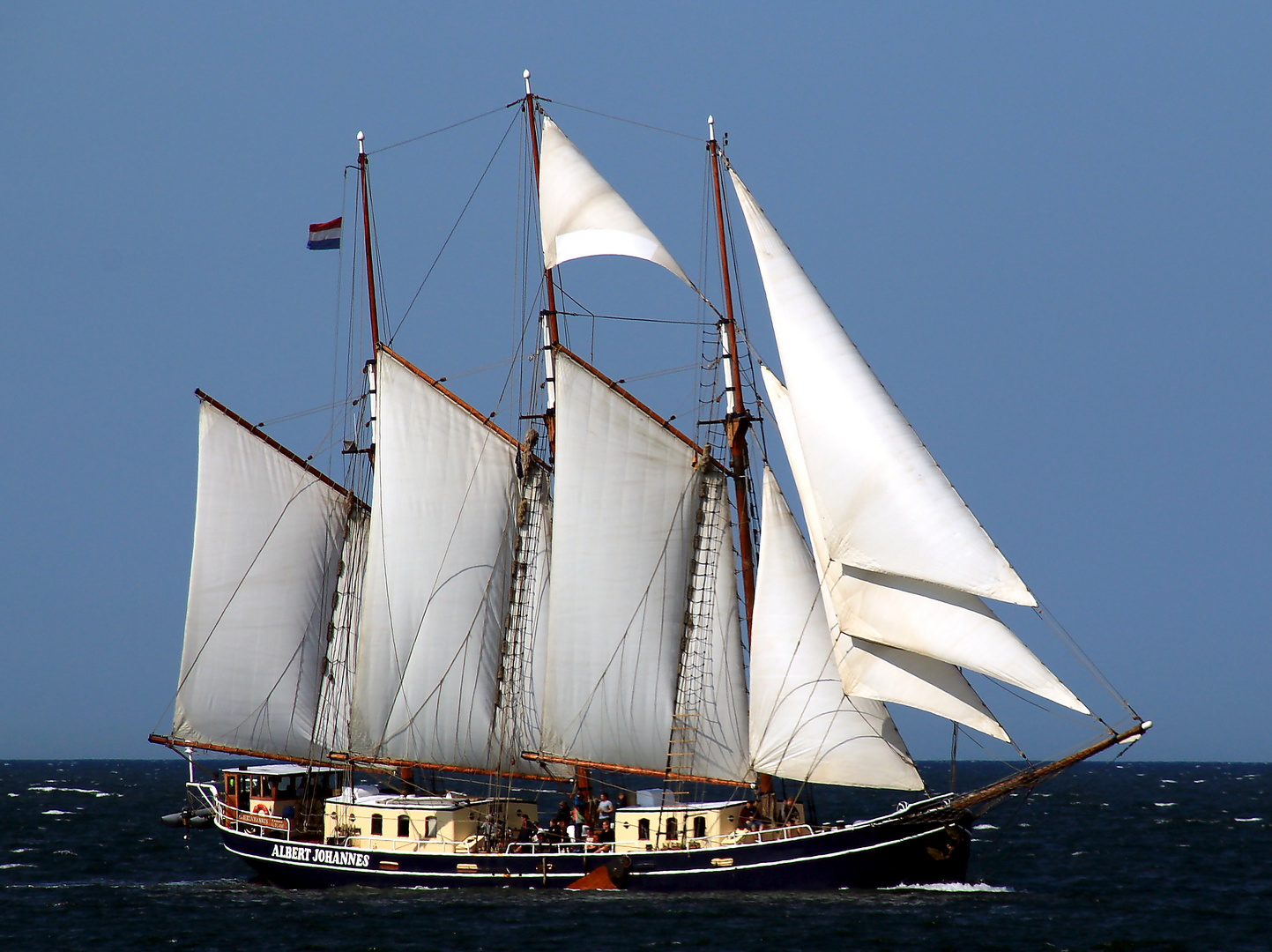 Albert Johannes Foto & Bild warnemünde, verkehr, motive Bilder auf