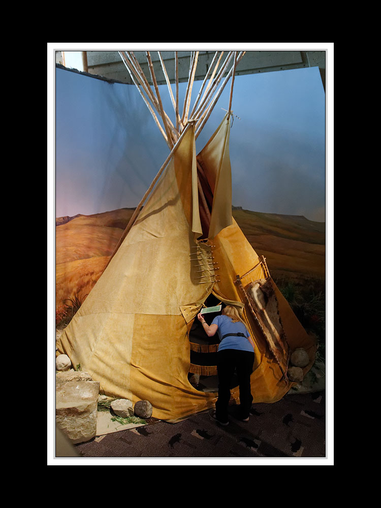 Alberta 031 - Head-Smashed-In Buffalo Jump