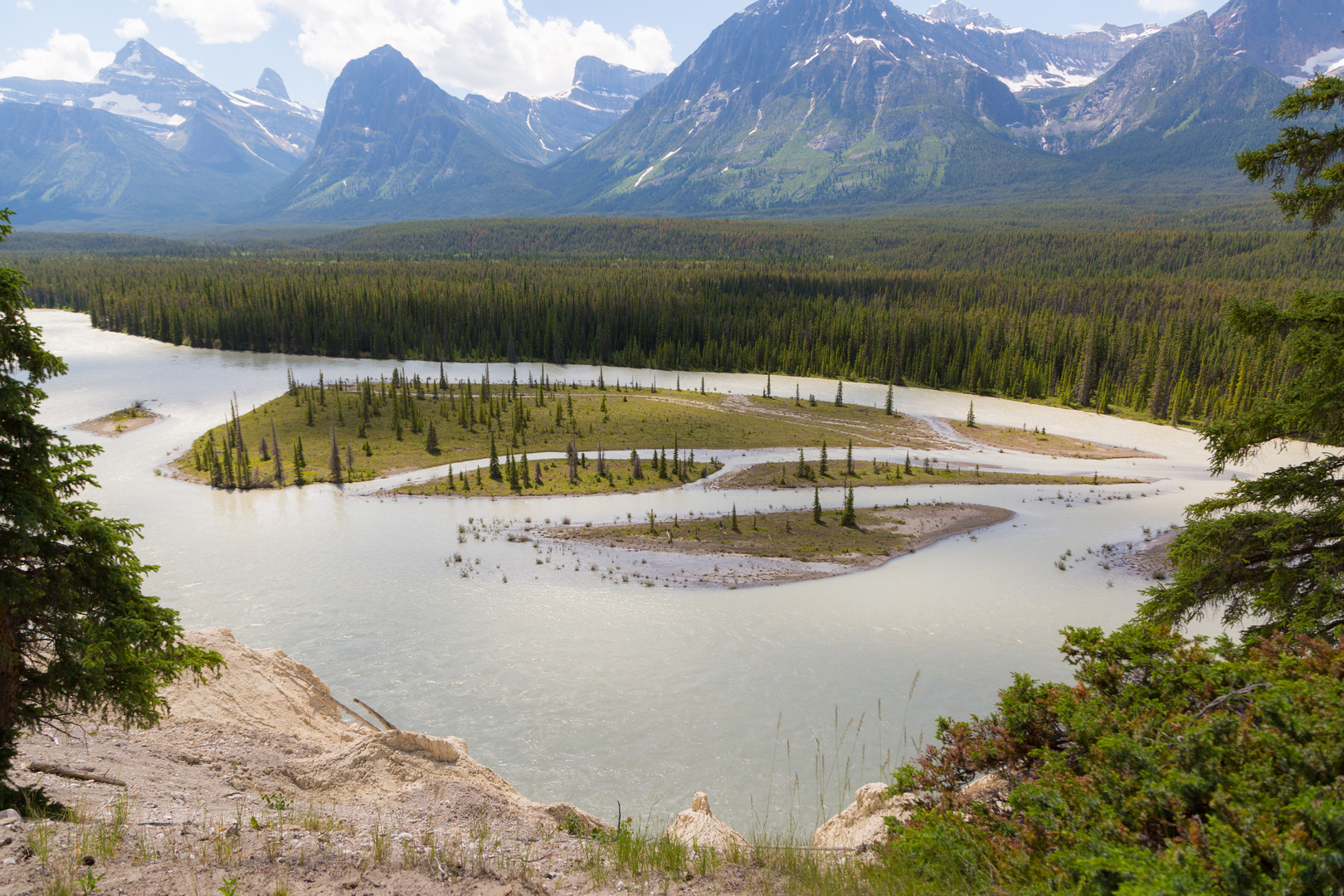 Alberta_Along_Icefields_Parkway-Garon-20170702_7364