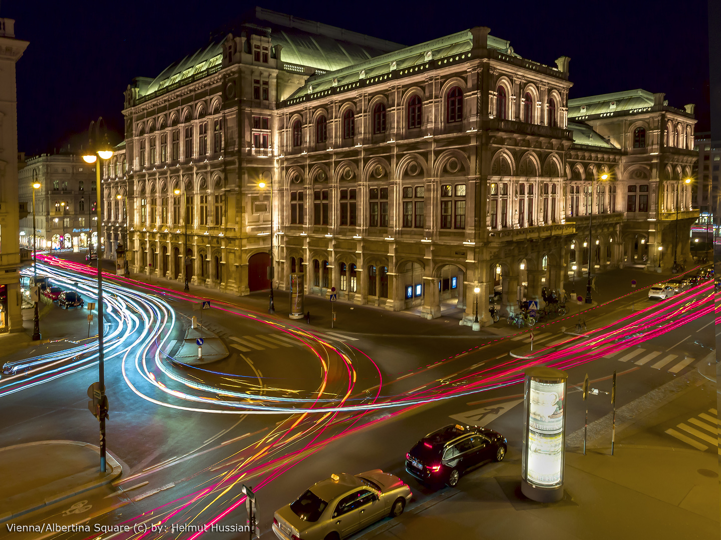 Albertinaplatz Wien - Albertina Square Vienna