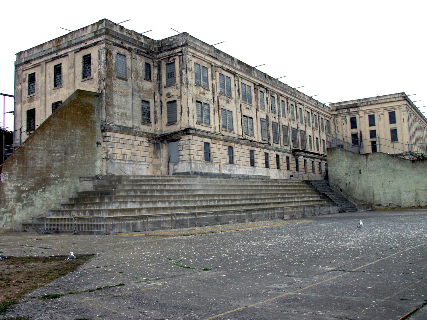Alcatraz - der Gefaengnishof