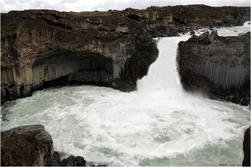 * Aldeyjarfoss * . . . Iceland 20