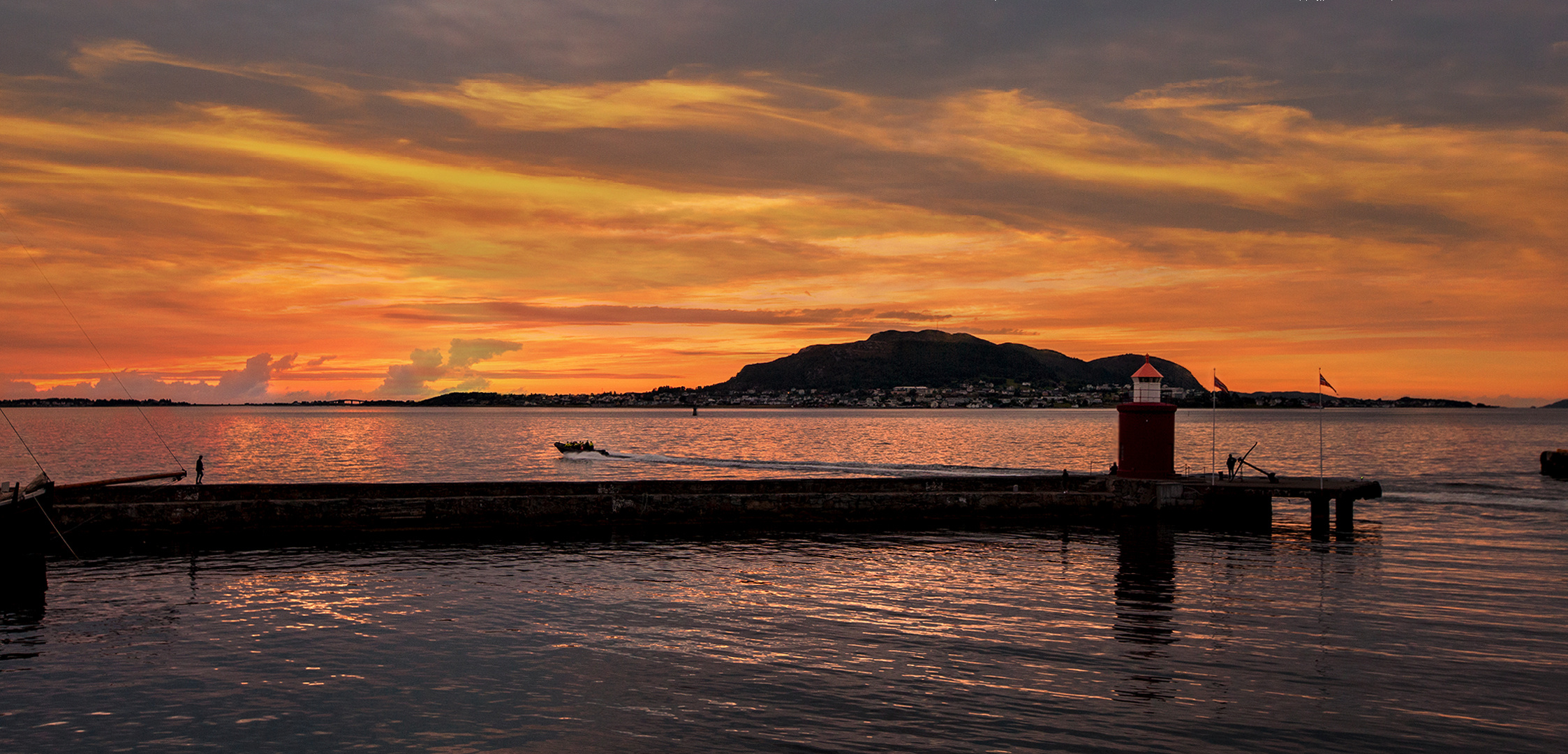 Alesund am Abend002