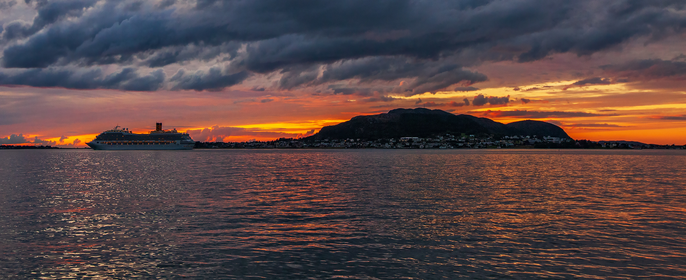 Alesund am frühen Abend 009