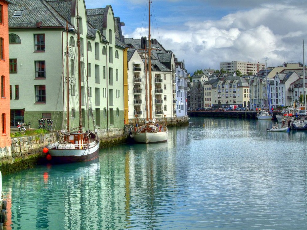 Alesund Hafen