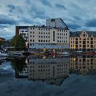 Alesund Hafen am Abend 