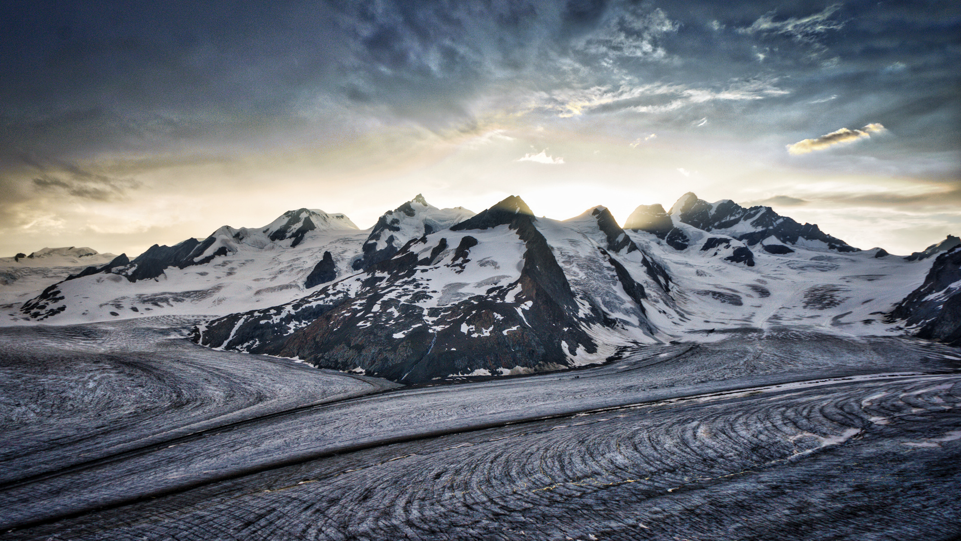 Aletsch ahead