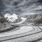 Aletschgletscher in schwarzweiss