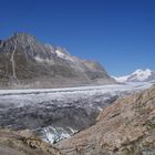 Aletschgletscher vom Märjelensee aus gesehen.