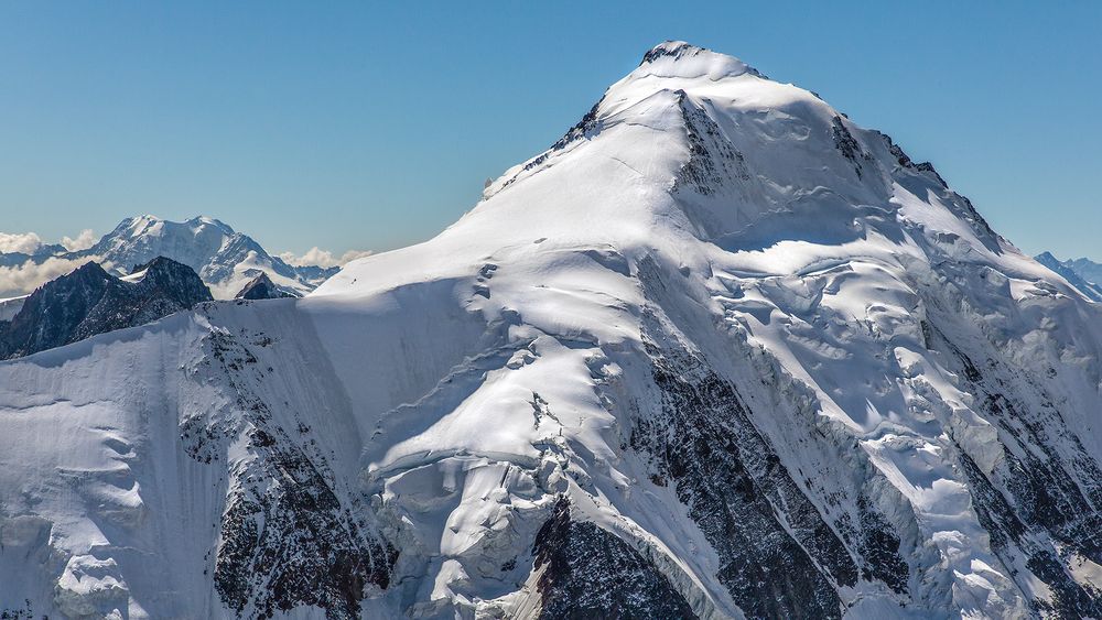 ALETSCHHORN (4.193 m) mit Monte Leone (3,553 m)