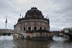 Alex (°:':°:':°) ..... Bode Museum