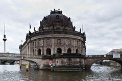 Alex (°:':°:':°) ..... Bode Museum 2