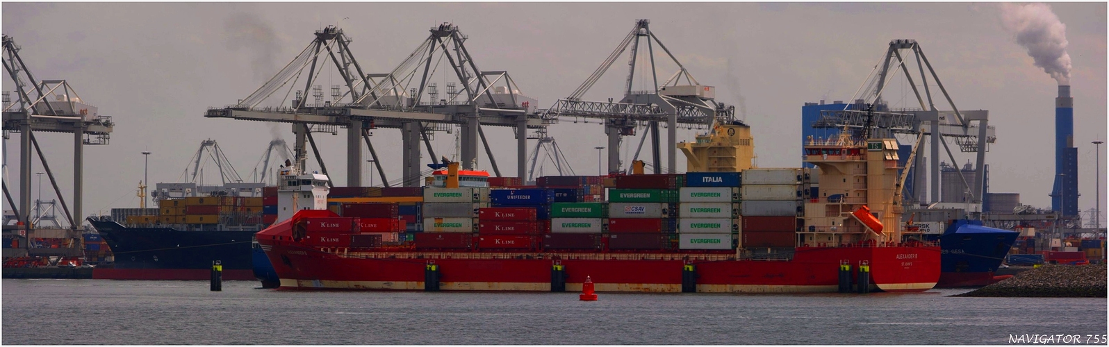 ALEXANDER B / Container vessel / Rotterdam / Bitte scrollen!