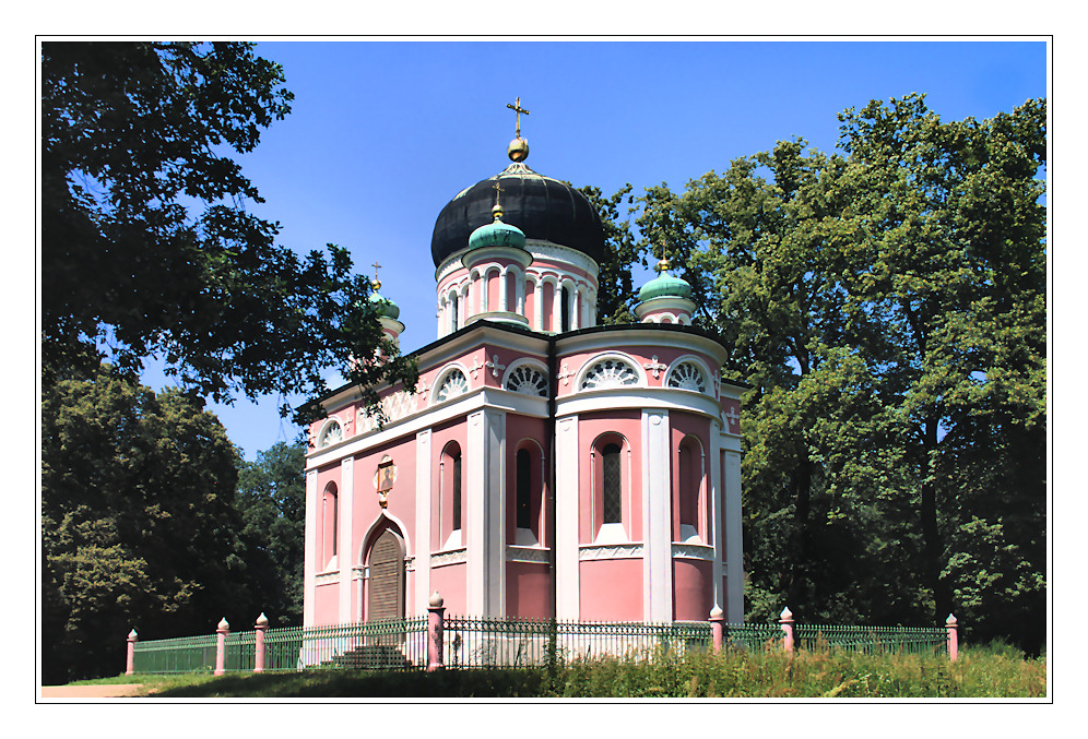 alexander-newski-kapelle in potsdam