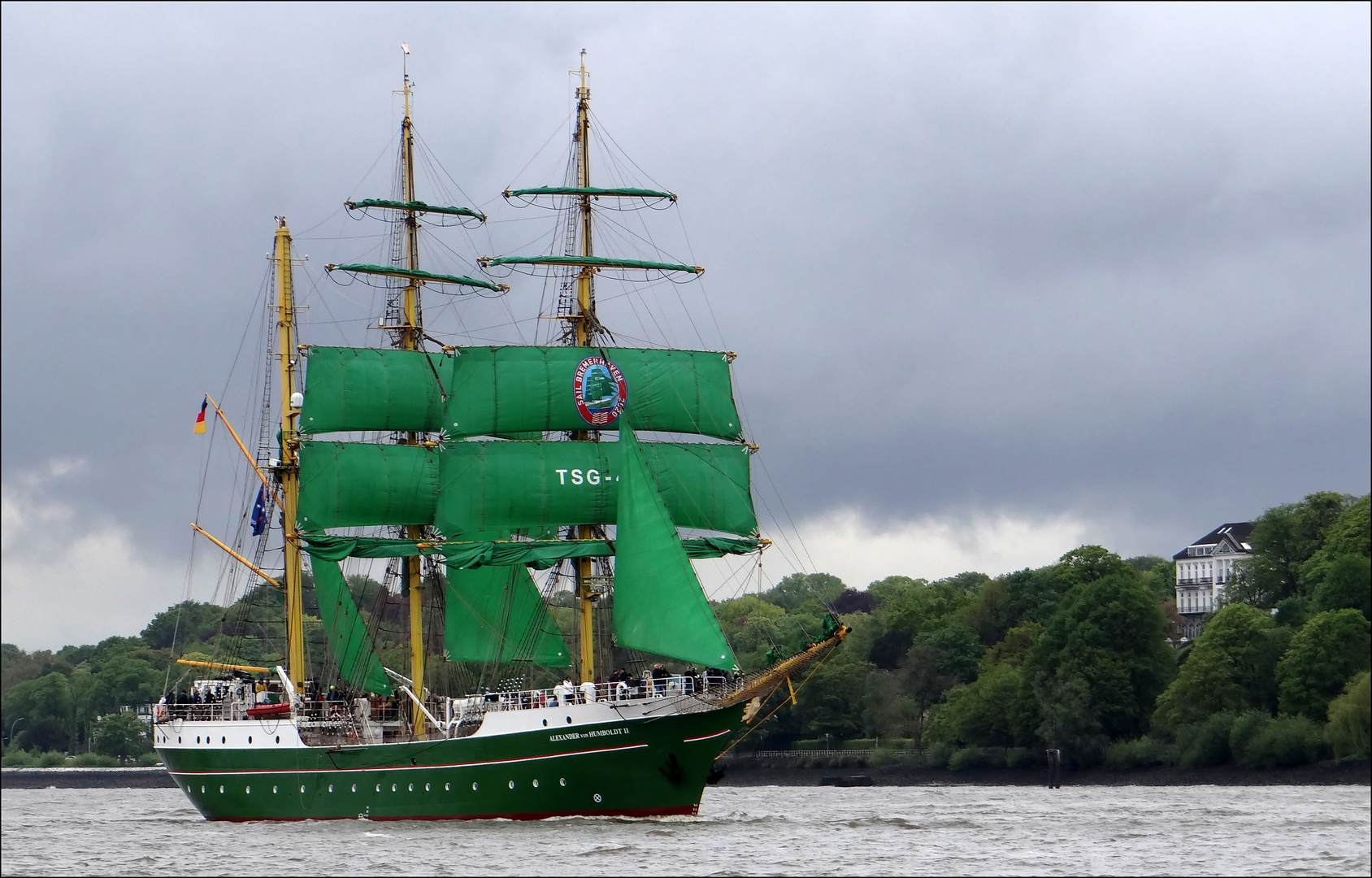 "ALEXANDER VON HUMBOLDT 2"