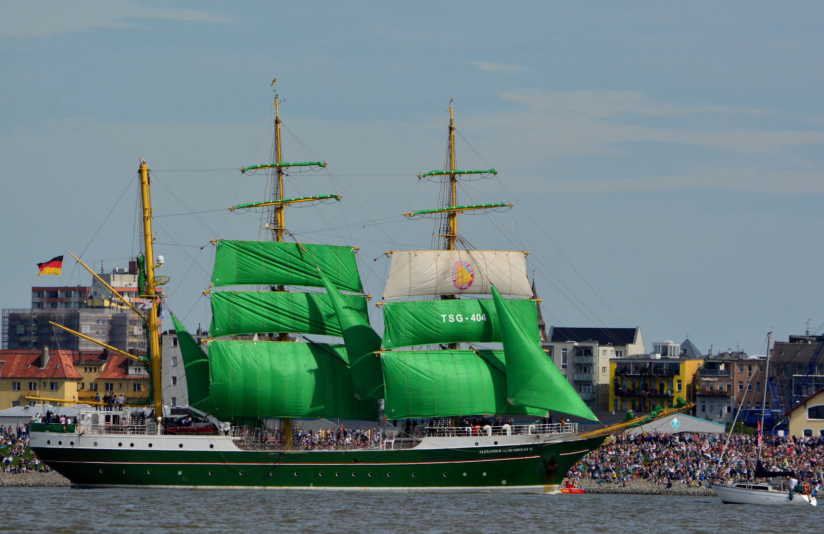 #...ALEXANDER VON HUMBOLDT II........#