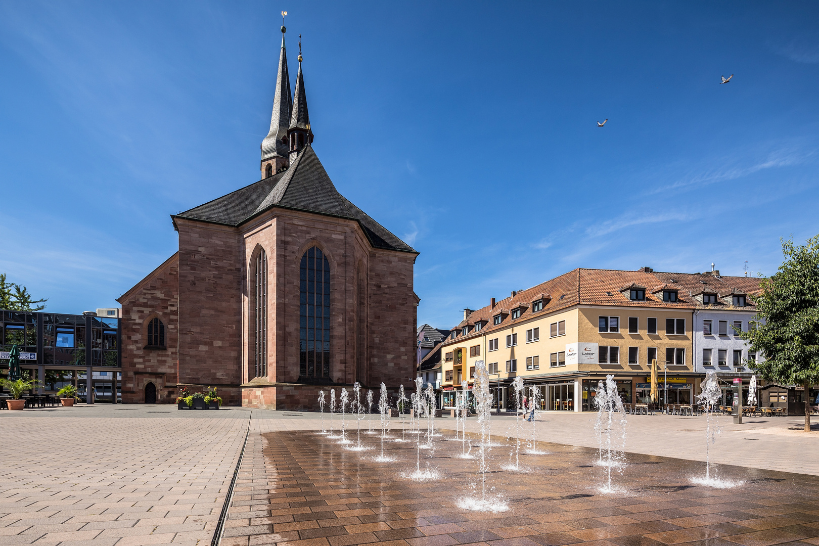 Alexanderkirche und Alexanderplatz bei Zweibrücken