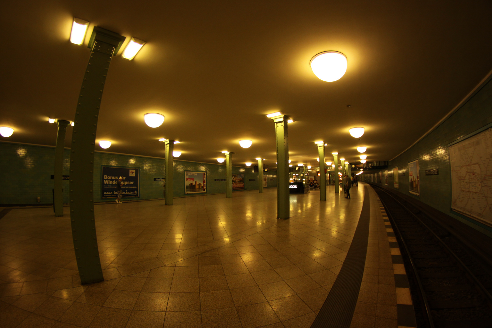 Alexanderplatz U-Bahn