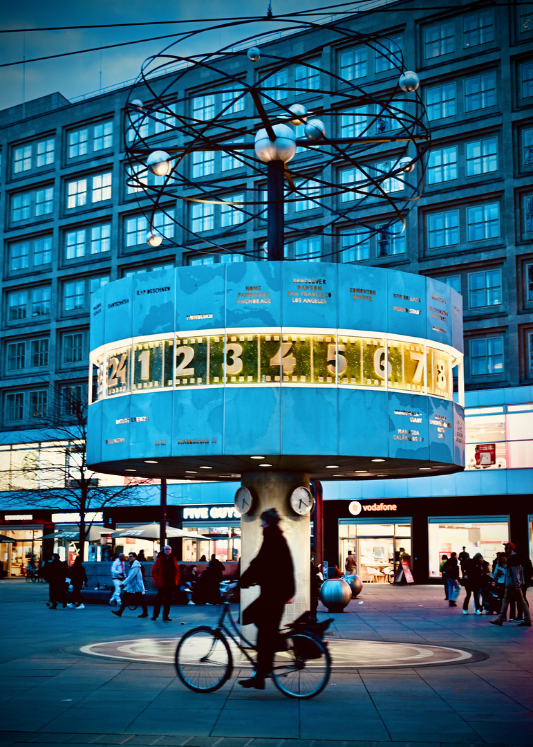 Alexanderplatz Weltuhr