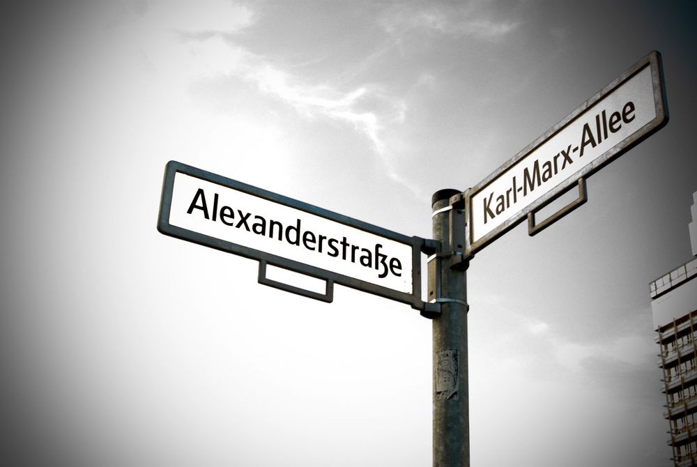 Alexanderstraße/Karl-Marx-Allee