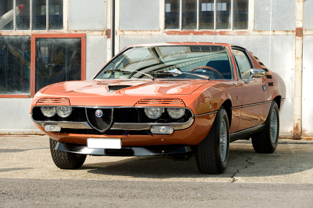 Alfa Romeo Montreal