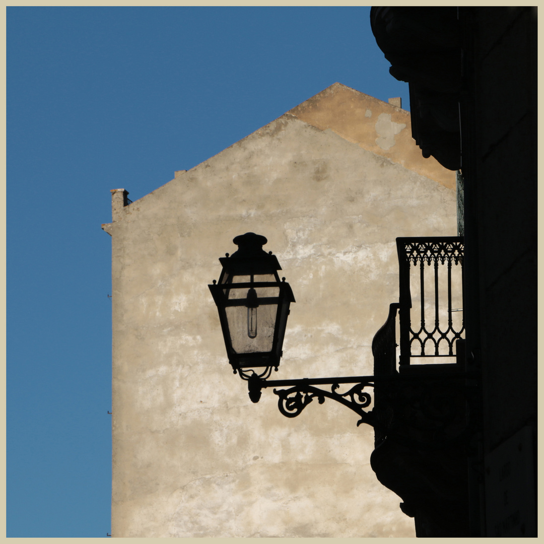 Alfama detail 1