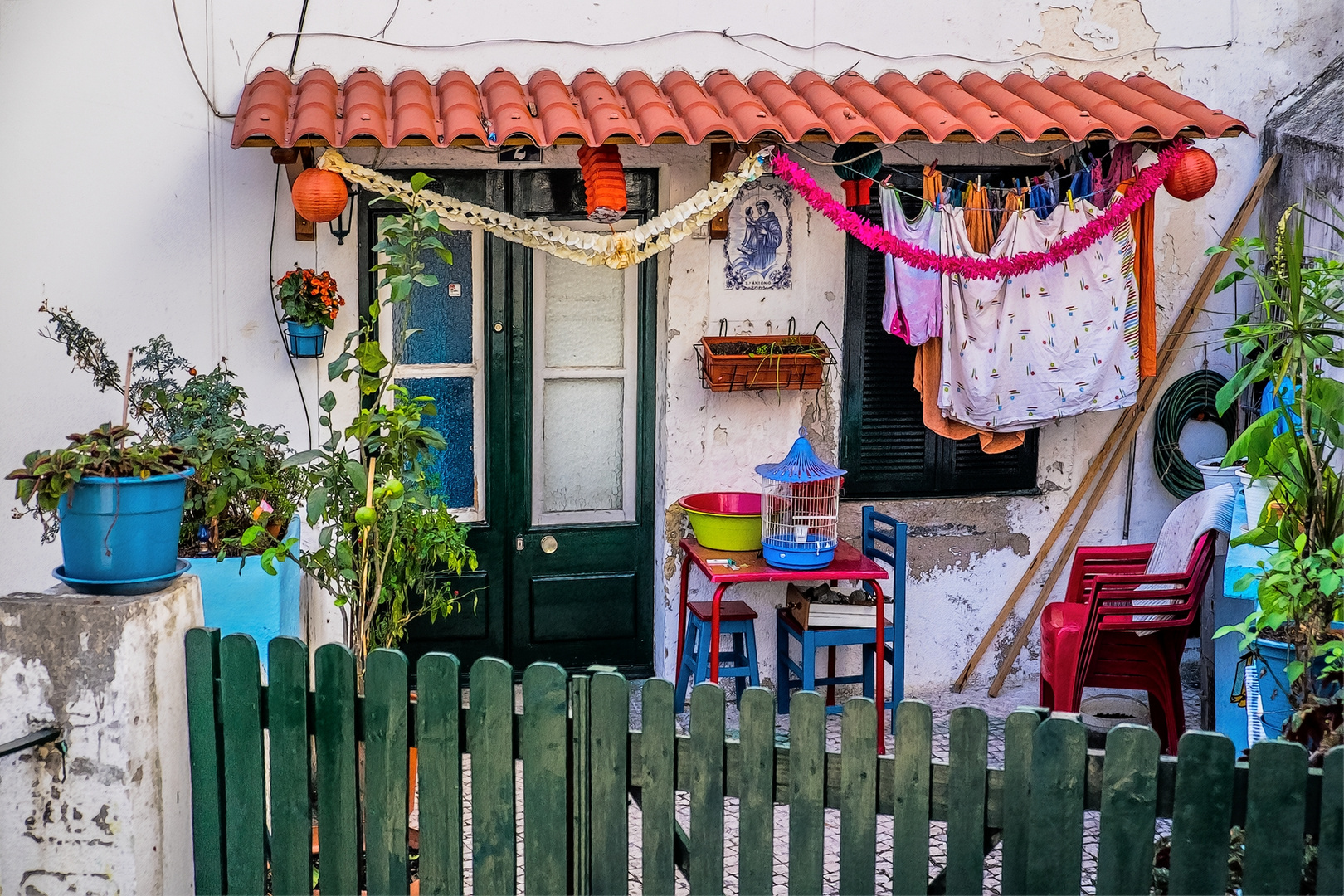 Alfama - Vorgarten - Lissabon