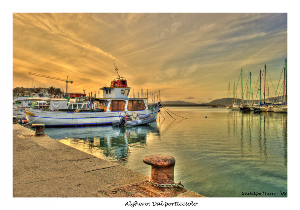 Alghero: scorcio dal porticciolo