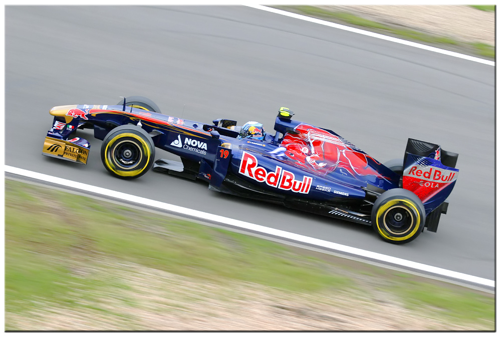 *Alguersuari - Toro Rosso*