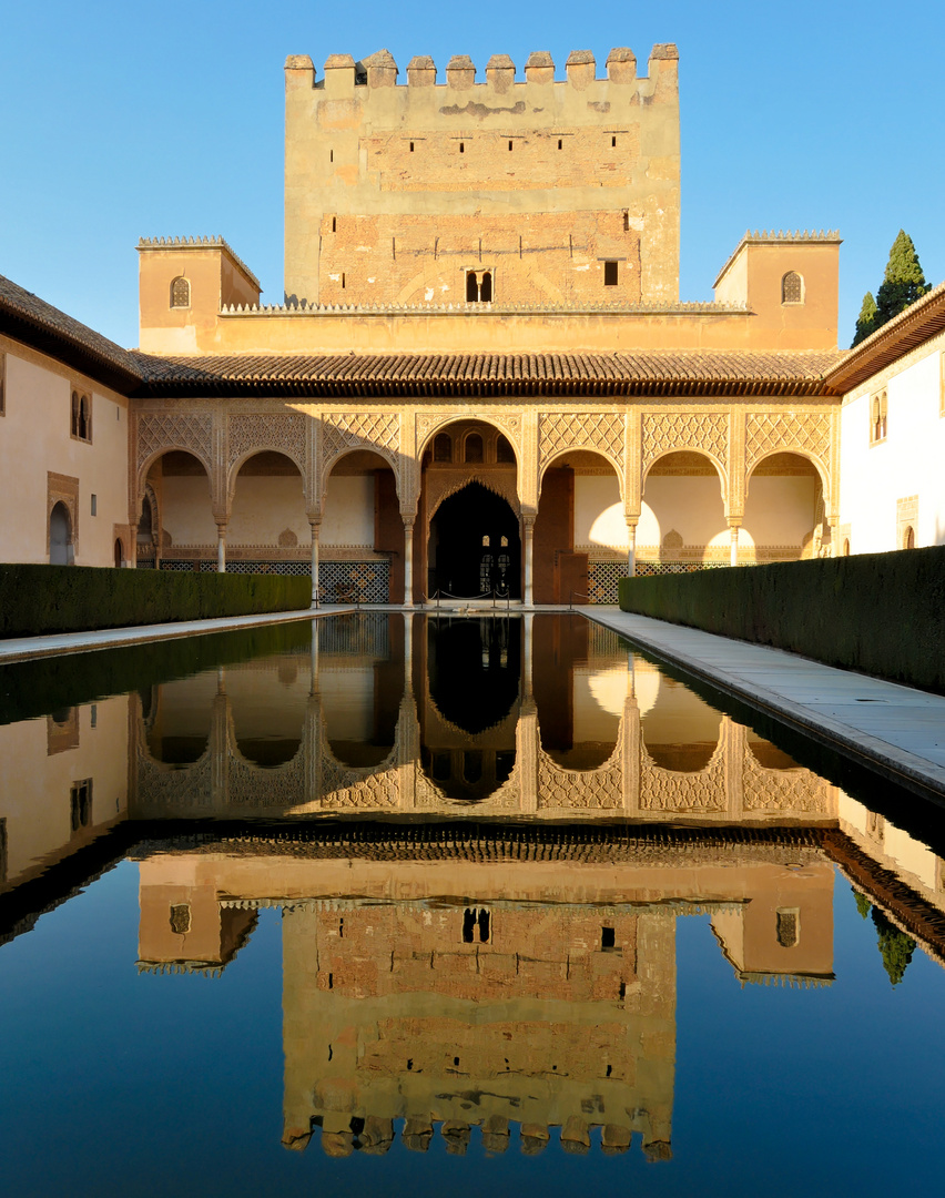 : Alhambra : Granada :