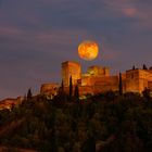 Alhambra with a Moon