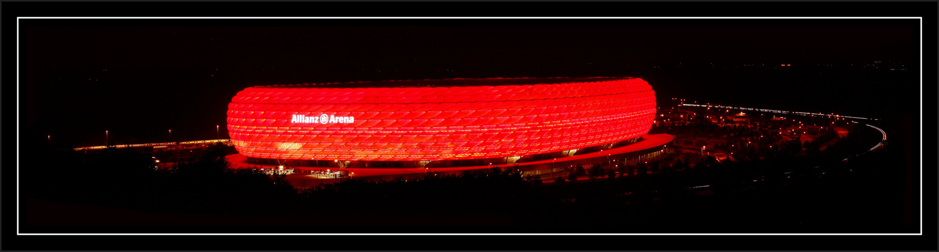 Alianz Arena rot