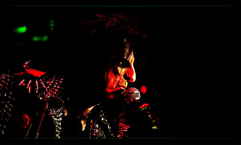 Alice Cooper 2011....