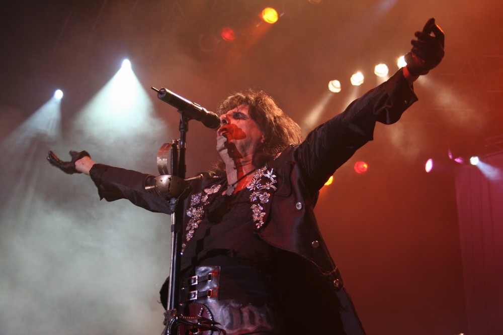 Alice Cooper life on stage in Augsburg