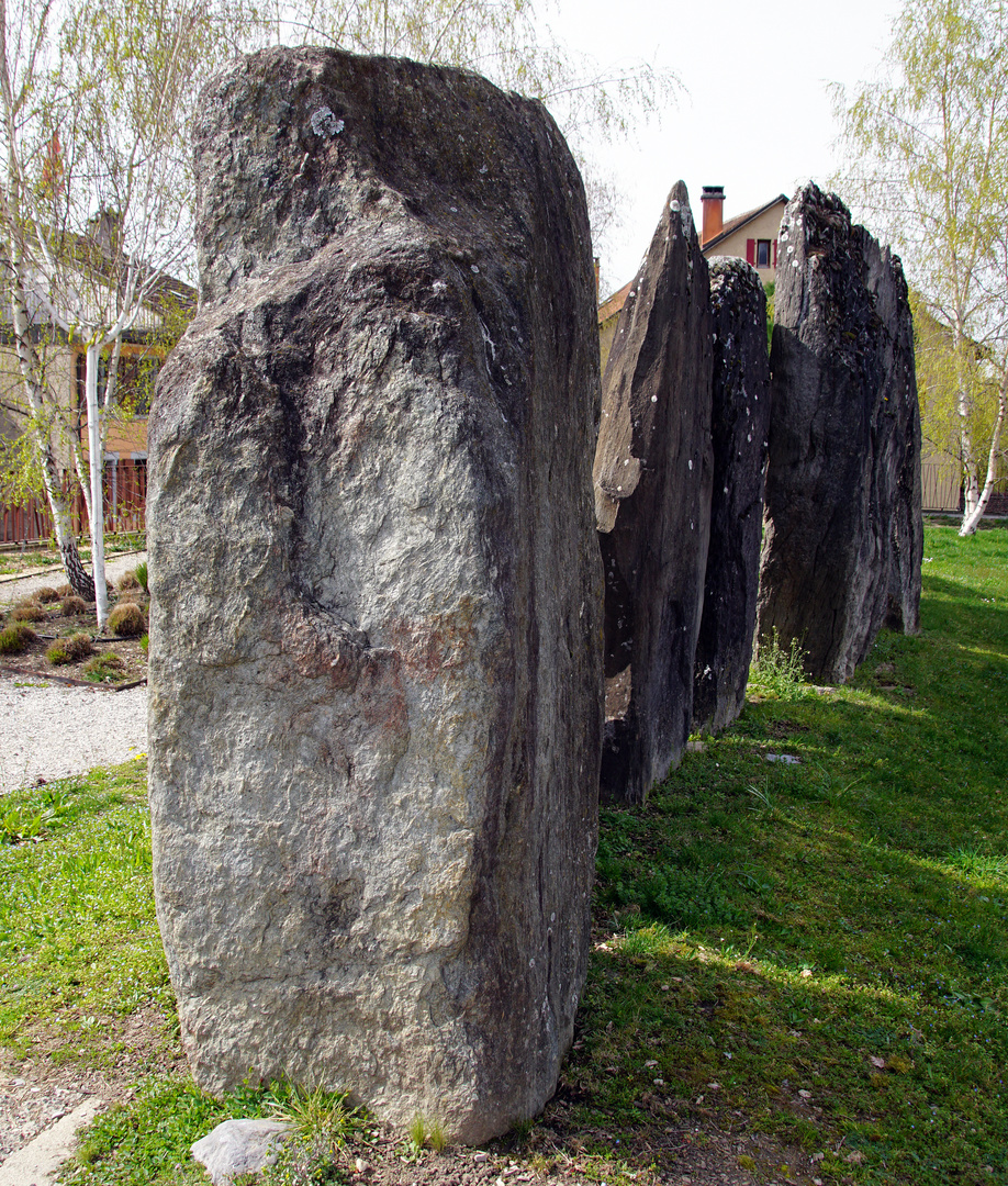 Alignement des menhirs de Lutry