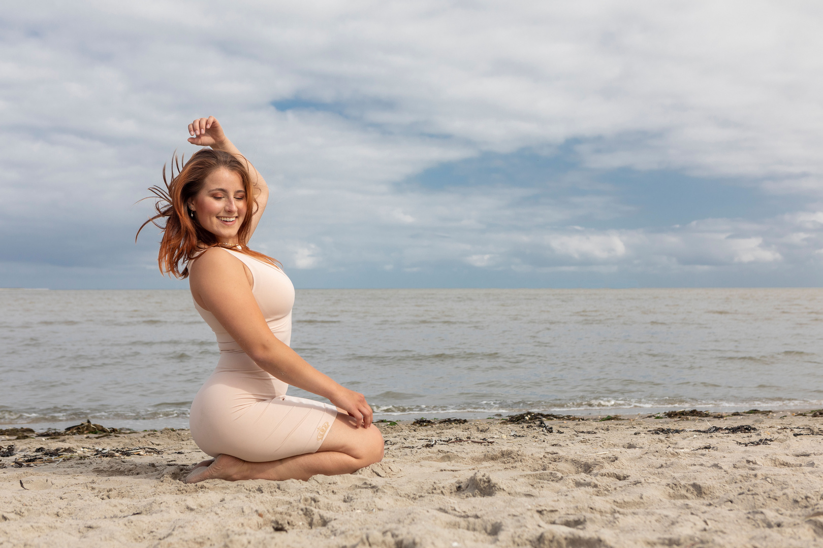 Alina am Strand 2