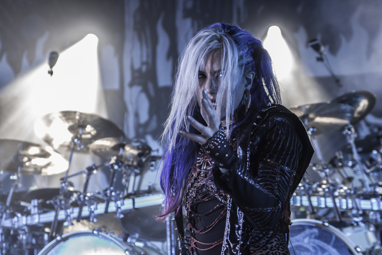 Alissa White-Gluz (Arch Enemy)