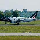 Alitalia A 319-112 ...