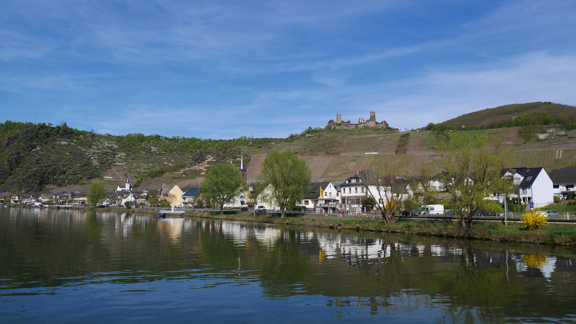 Alken an der Mosel im Frühjahr